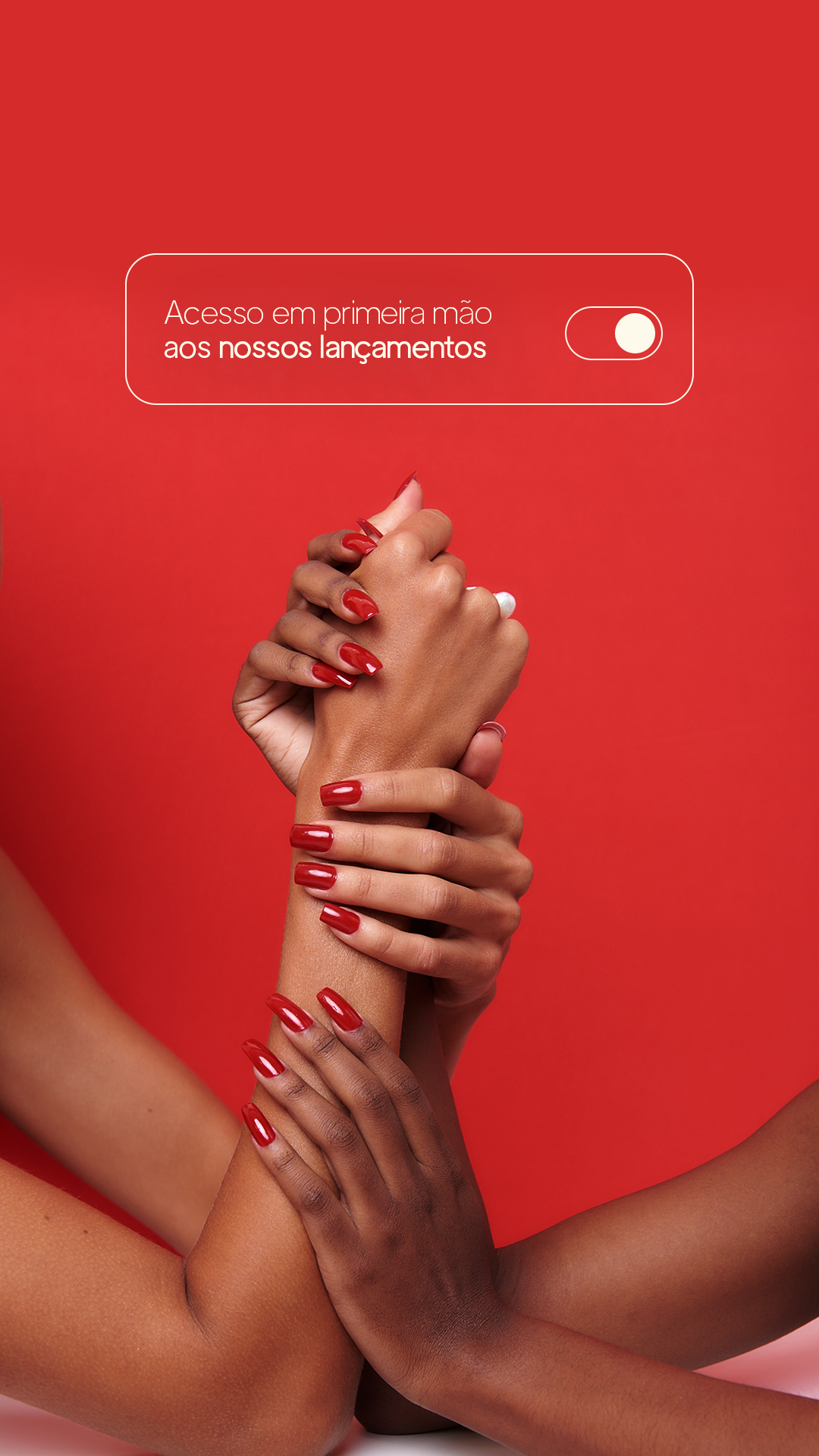 Peça de revenda Capsule One com mãos e mensagem de acesso a lançamentos.