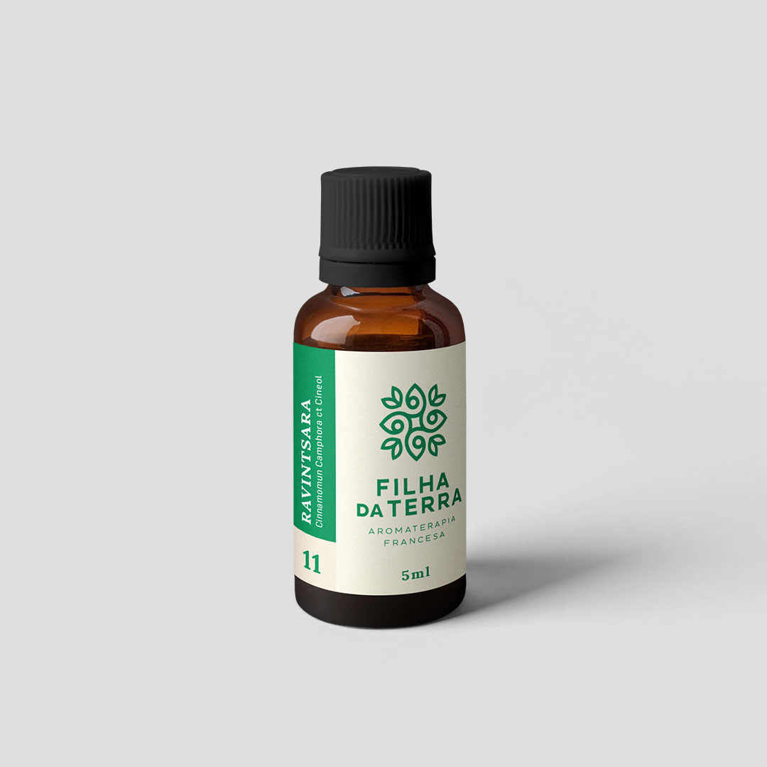 Óleo essencial Ravintsara da Filha da Terra, rótulo 11.
