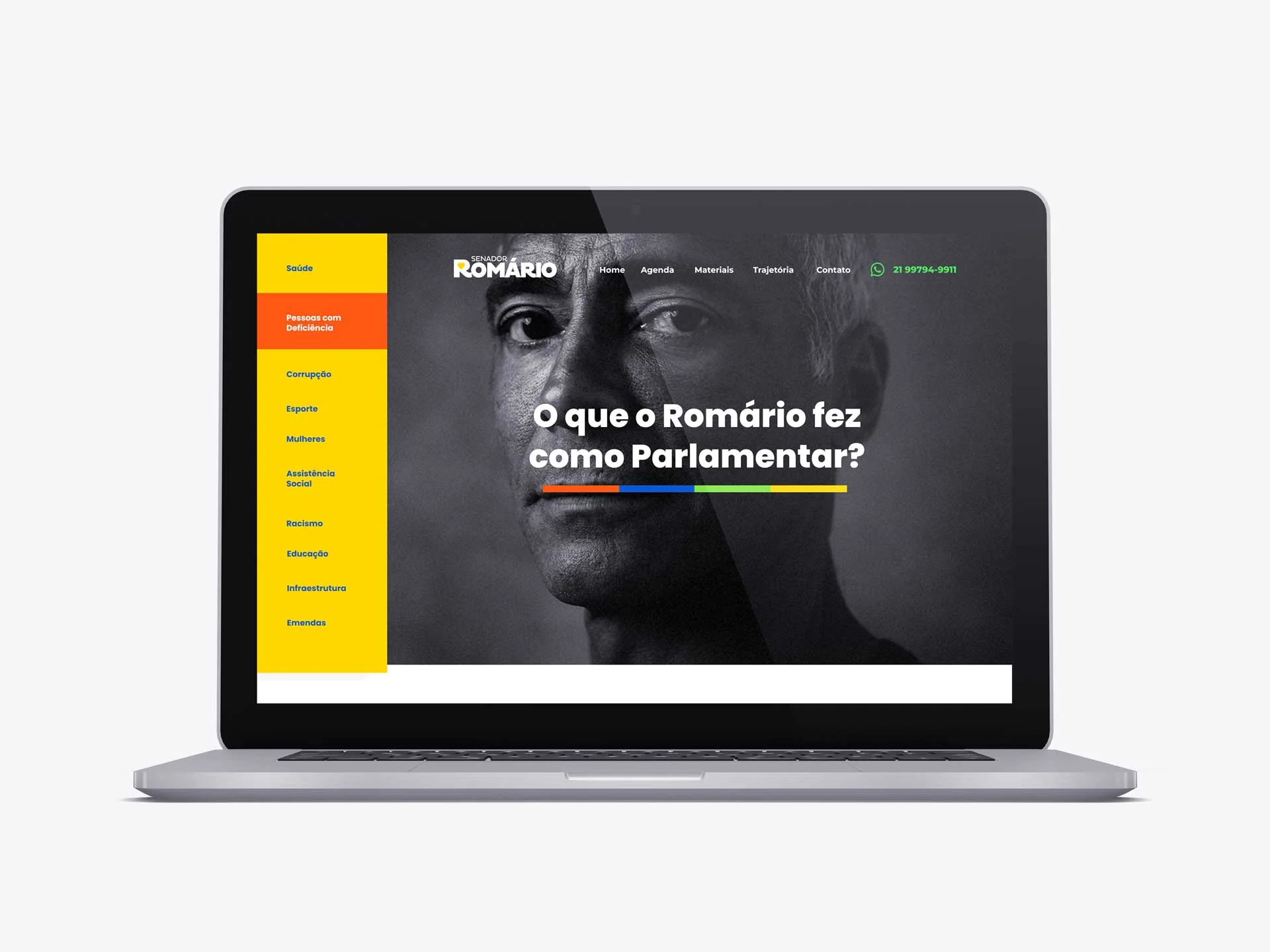 Página sobre a atuação parlamentar no website Romário 222, apresentada em notebook.